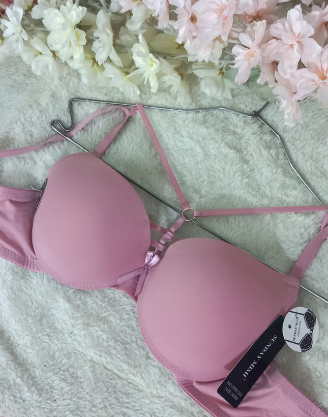 سوتین هانس دار