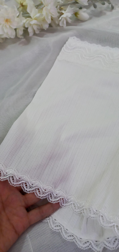 شورتک زنانه نخی طرح کبریتی
